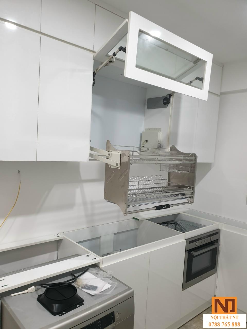 tủ bếp màu trắng hiện đại, tủ bếp đẹp, tủ bếp gỗ công nghiệp, tủ bếp giá rẻ