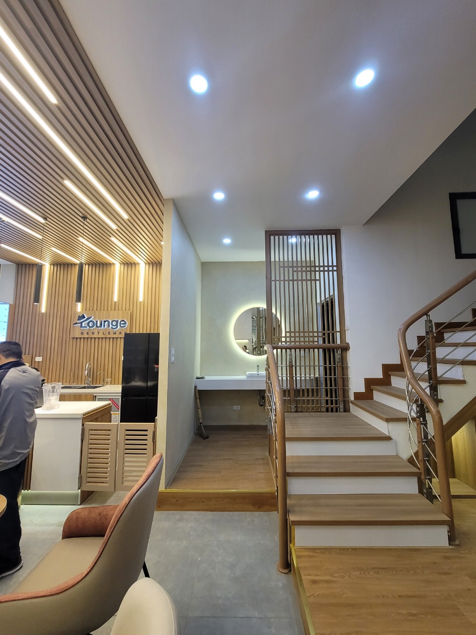 Thi công thực tế nội thất và cải tạo cho quán Cafe Nguyễn Chánh 5 Thi công thực tế nội thất và cải tạo cho quán Cafe Nguyễn Chánh 5